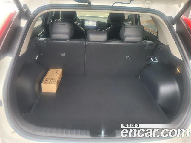 Kia Niro 2022 — фото 18