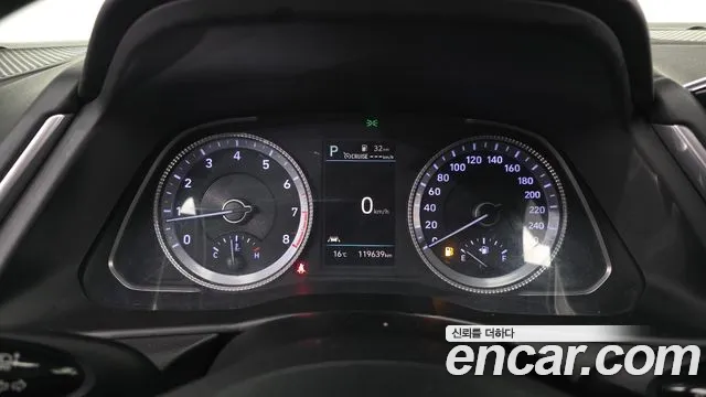 Hyundai Sonata 2022 — фото 11