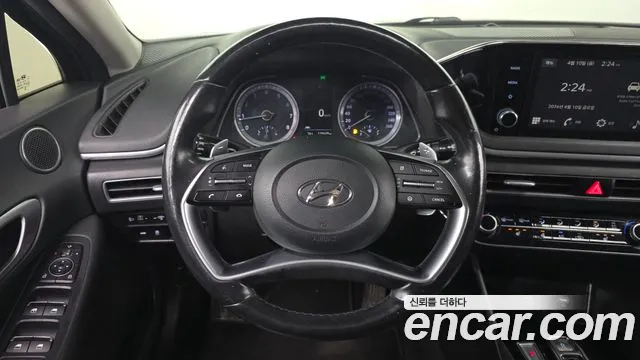Hyundai Sonata 2022 — фото 20