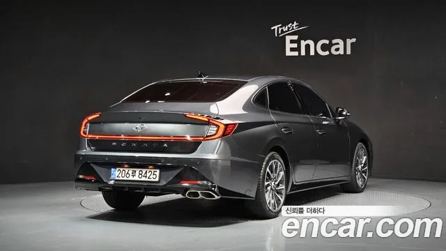 Hyundai Sonata 2023 — фото 2