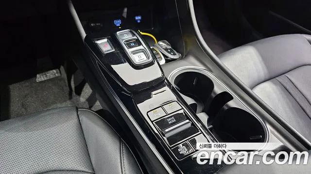 Hyundai Sonata 2023 — фото 12