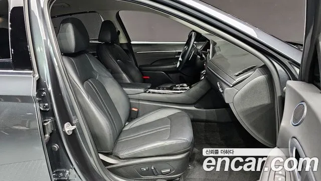Hyundai Sonata 2023 — фото 16