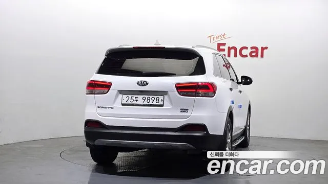Kia Sorento 2015 — фото 4