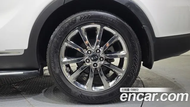 Kia Sorento 2015 — фото 7