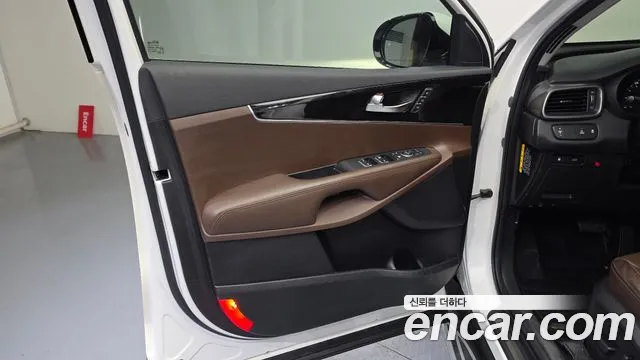 Kia Sorento 2015 — фото 14