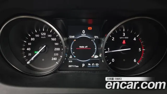 Land Rover Discovery Sport 2017 — фото 8