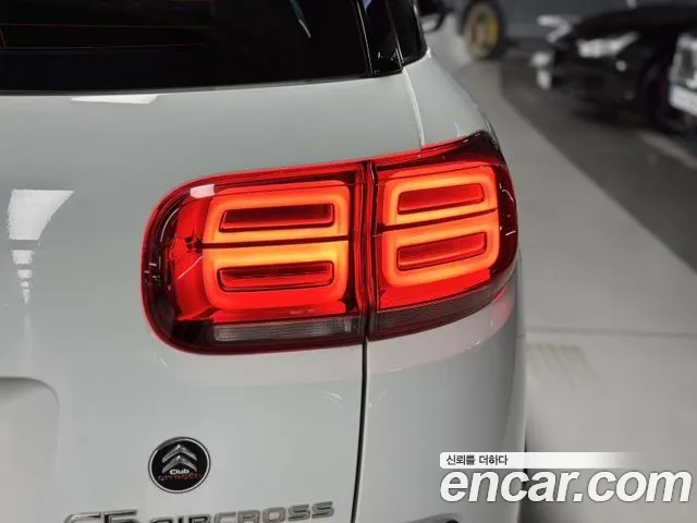 Citroen-DS C5 Aircross 2020 — фото 17