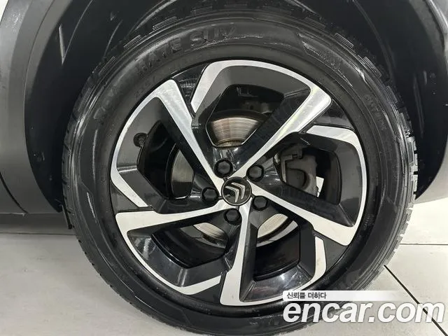 Citroen-DS C5 Aircross 2020 — фото 20