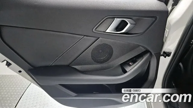 BMW 1-Series 2021 — фото 15