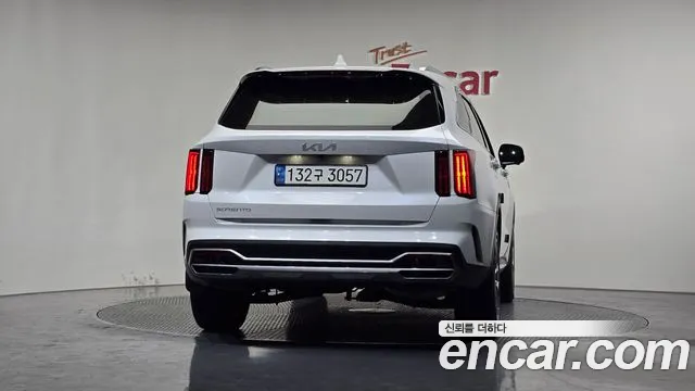 Kia Sorento 2023 — фото 4