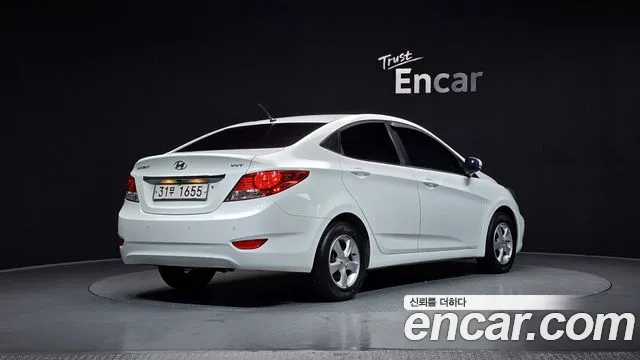Hyundai Accent 2011 — фото 2