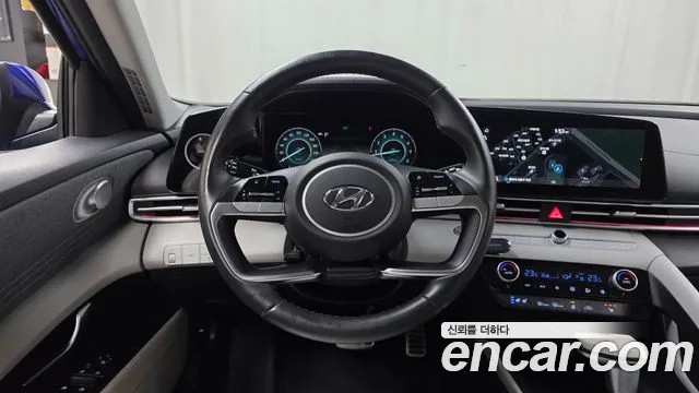 Hyundai AVANTE 2021 — фото 13