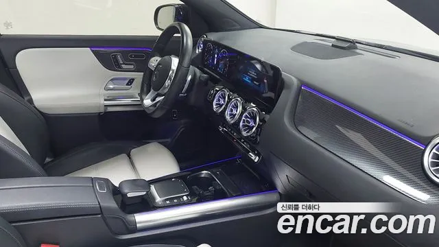 Mercedes-Benz GLA-Class 2021 — фото 13
