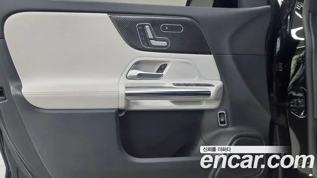 Mercedes-Benz GLA-Class 2021 — фото 15