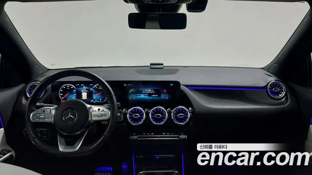 Mercedes-Benz GLA-Class 2021 — фото 20