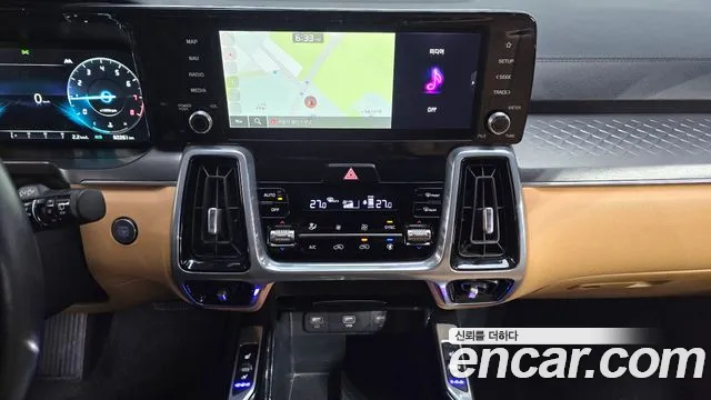 Kia Sorento 2023 — фото 19