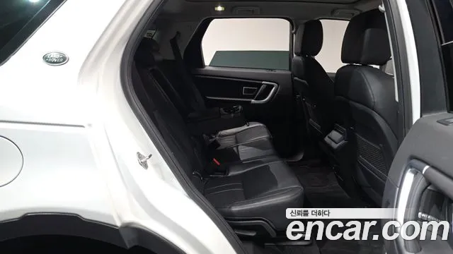 Land Rover Discovery Sport 2019 — фото 11