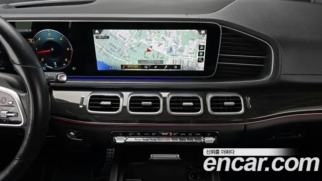 Mercedes-Benz GLE-Class 2021 — фото 19