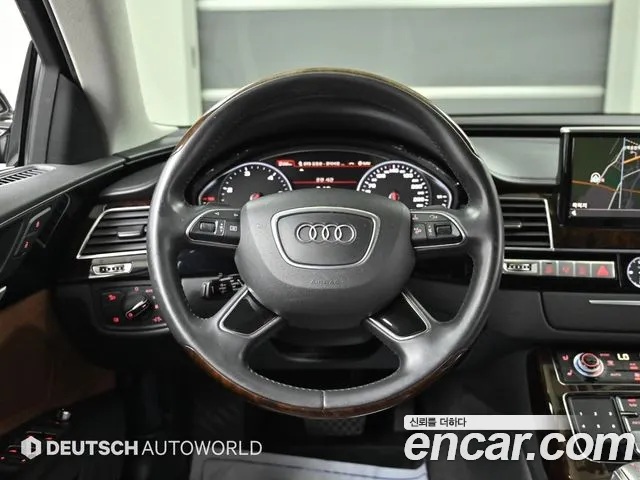 Audi A8 2015 — фото 13