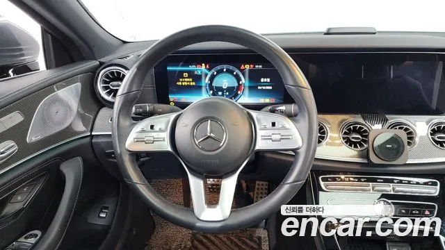 Mercedes-Benz CLS-Class 2019 — фото 18