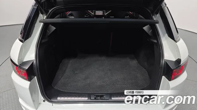 Land Rover Range Rover Evoque 2013 — фото 20
