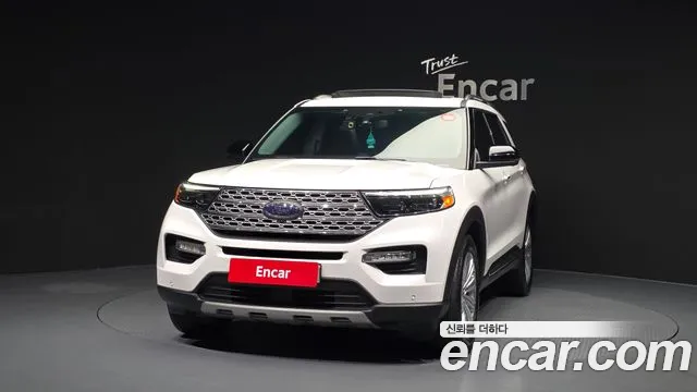 Ford Explorer 2021 — фото 3