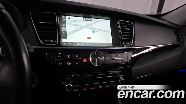 Kia K9 2015 — фото 14