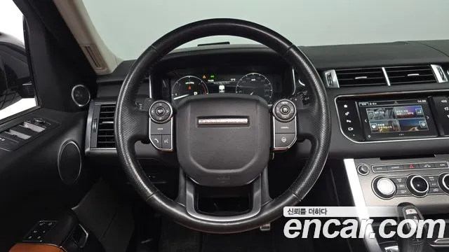 Land Rover Range Rover Sport 2016 — фото 19