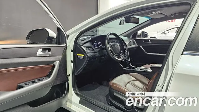Hyundai Sonata 2017 — фото 10