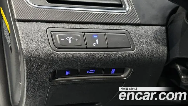 Hyundai Sonata 2017 — фото 17