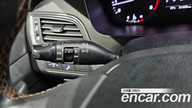 Hyundai Sonata 2017 — фото 18