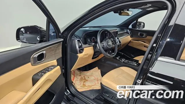 Kia Sorento 2023 — фото 10
