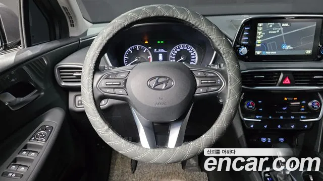 Hyundai Santafe 2019 — фото 19