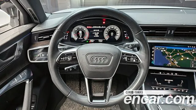 Audi A6 2021 — фото 19