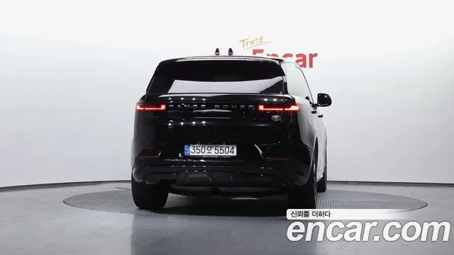 Land Rover Range Rover Sport 2023 — фото 4