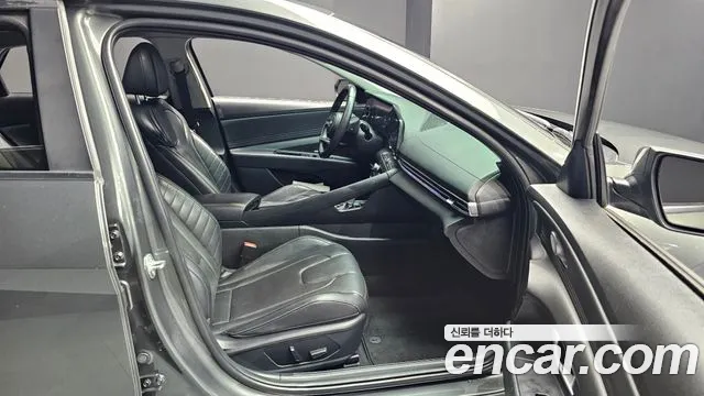 Hyundai AVANTE 2023 — фото 17