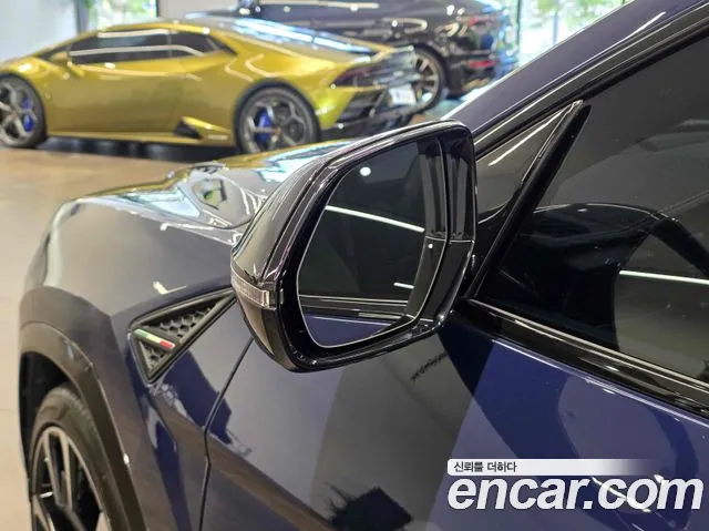 Lamborghini Urus 2023 — фото 19