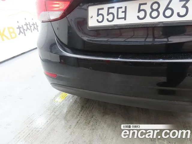 Hyundai AVANTE 2014 — фото 15