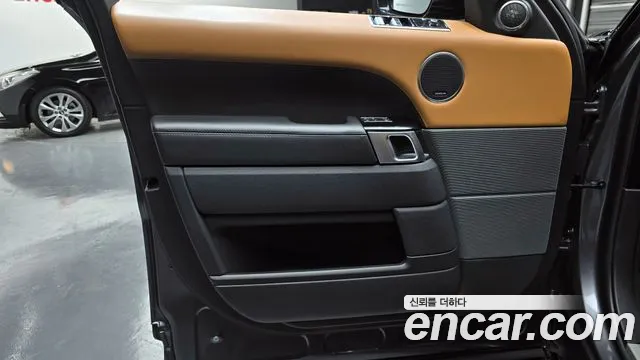 Land Rover Range Rover Sport 2018 — фото 14