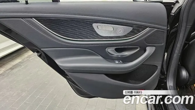 Mercedes-Benz CLS-Class 2022 — фото 15
