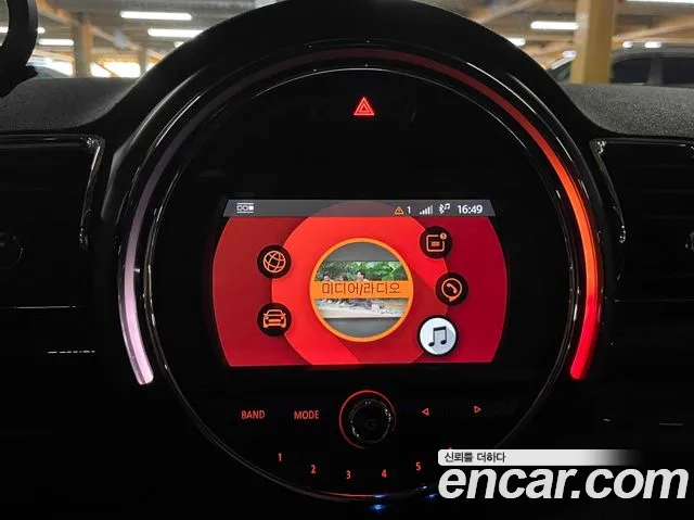Mini Clubman 2018 — фото 10