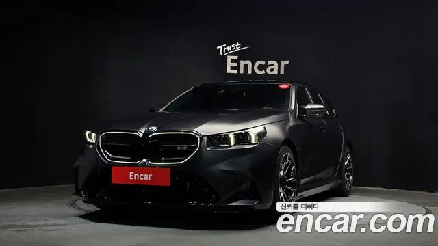 BMW M5 2026 — фото 1