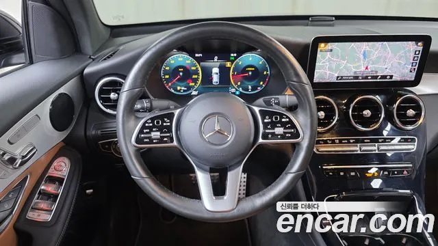 Mercedes-Benz GLC-Class 2021 — фото 19