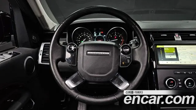 Land Rover Discovery 2019 — фото 19