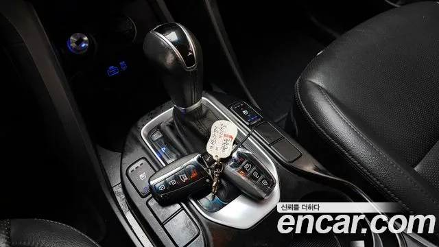 Hyundai Santafe 2016 — фото 9