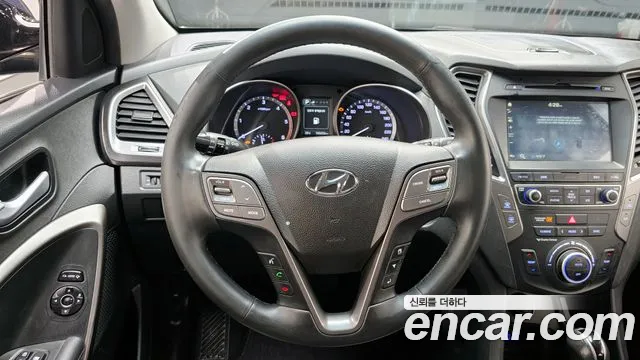 Hyundai Santafe 2016 — фото 13