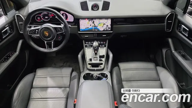 Porsche Cayenne 2021 — фото 10