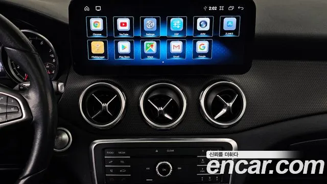 Mercedes-Benz GLA-Class 2018 — фото 20