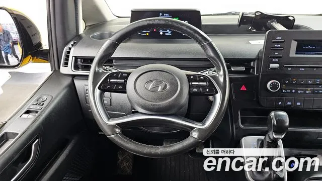 Hyundai Staria 2022 — фото 19