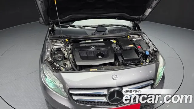 Mercedes-Benz A-Class 2015 — фото 6